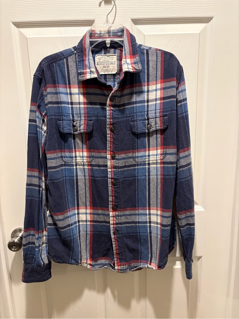 Aeropostale Men’s Blue Red White Plaid Button-Down Shirt Medium